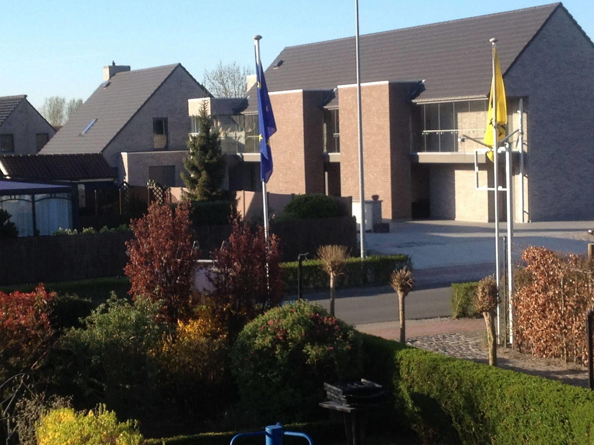 Logies Ternier Bed & Breakfast Nieuwpoort Ngoại thất bức ảnh