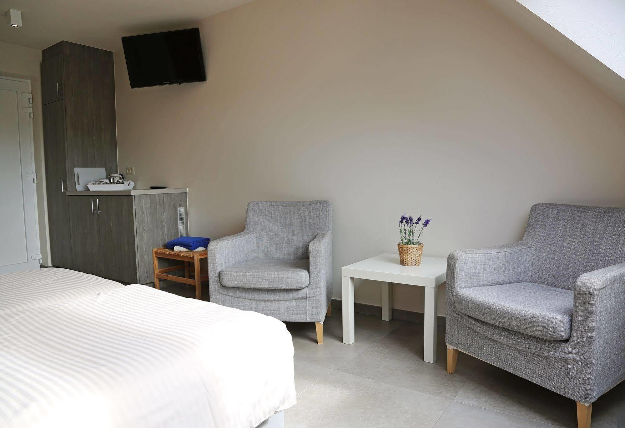 Logies Ternier Bed & Breakfast Nieuwpoort Ngoại thất bức ảnh